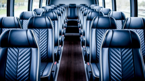 iowa city 35 passenger minibus rental